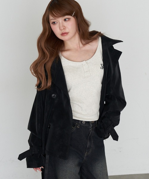 RAY CASSIN（レイカズン）の「ショート丈ルーズトレンチコート（トレンチコート・レディース・ブラック系その他2/ベージュ・FREE）」の21枚目の写真