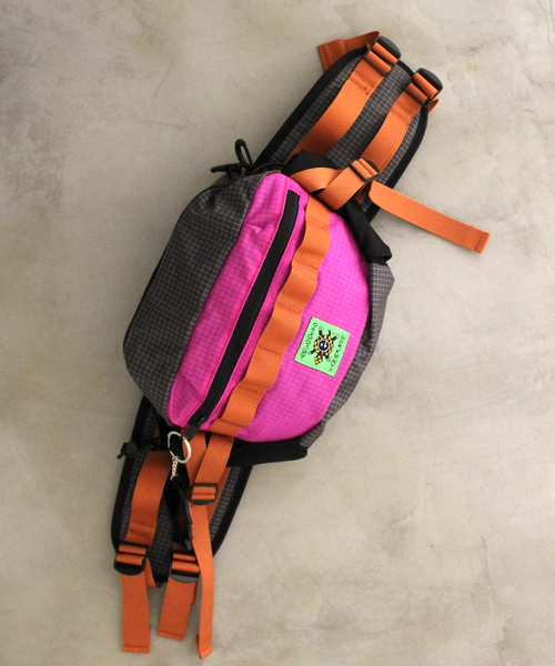BRAIN DEAD / ブレインデッド EQUIPMENT HIP BAGの通販はau PAY