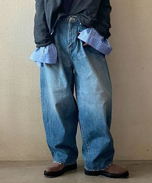 JOURNAL STANDARD LUXE（ジャーナルスタンダード　ラックス）の「《追加2》13OZデニム タックラウンドパンツ（デニムパンツ・レディース・ネイビー・SMALL/MEDIUM）」の16枚目の写真