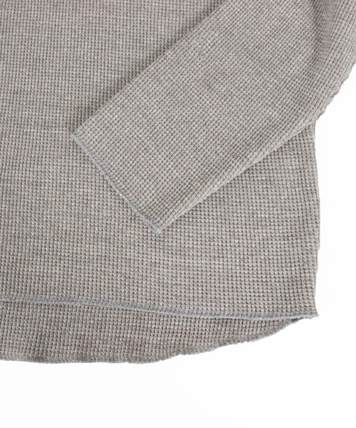 UN-FILLED(アンフィルド)の「mlt5556- UF DOG WAFFLE LONG SLEEVE T-shirt ロンT(シュナウザー)-着丈前後差有(SDUF-2604SNZ-M)(Tシャツ/カットソー・メンズ・アイボリー/グレー/ホワイト・ONE SIZE)」の11枚目の写真