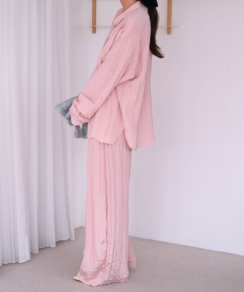 AKTE(アクテ)の「ボリュームクリンクルワイドパンツ(その他パンツ・レディース・ネイビー/ペールイエロー/ベビーピンク・FREE/TALL)」の13枚目の写真