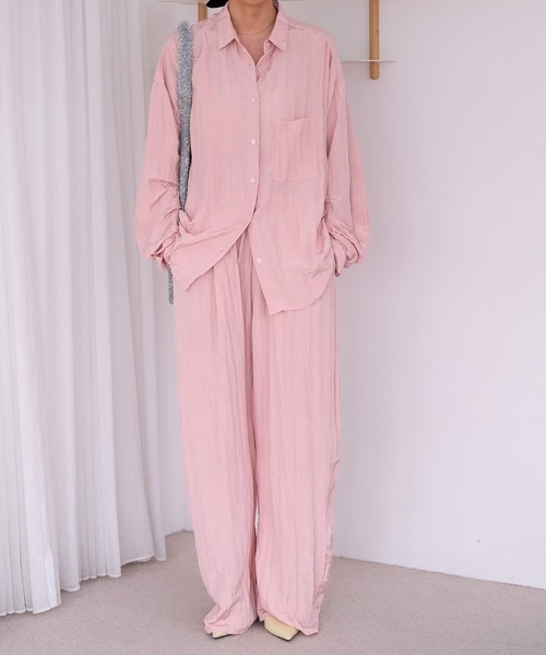 AKTE(アクテ)の「ボリュームクリンクルワイドパンツ(その他パンツ・レディース・ネイビー/ペールイエロー/ベビーピンク・FREE/TALL)」の15枚目の写真