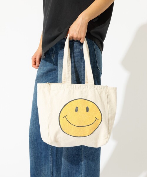 JACKSON MATISSE(ジャクソンマティス)の「【HANDTEX×Masayoshi Watanabe】スマイルBAG(トートバッグ・レディース・アイボリー・フリー)」の2枚目の写真