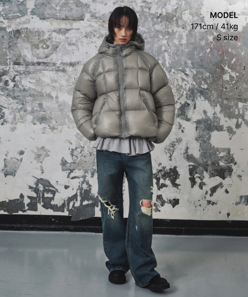 MUSINSA STANDARD WOMAN（ムシンサスタンダードウーマン）の「[シティレジャー] ウィメンズシアリップストップフーデッドダウンショートパディングジャケット [ライトウォームグレー]（ダウンジャケット/コート・レディース・その他・SMALL/MEDIUM/LARGE/X-SMALL）」の2枚目の写真