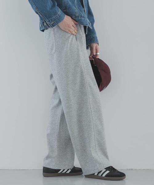 URBAN RESEARCH Sonny Label（アーバンリサーチサニーレーベル）の「メルティスウェットバレルパンツ（その他パンツ・レディース・グレー/ネイビー・FREE）」の3枚目の写真