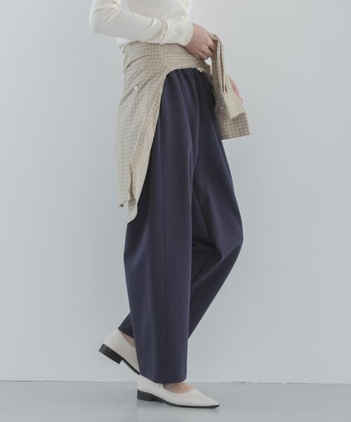 URBAN RESEARCH Sonny Label（アーバンリサーチサニーレーベル）の「メルティスウェットバレルパンツ（その他パンツ・レディース・グレー/ネイビー・FREE）」の17枚目の写真