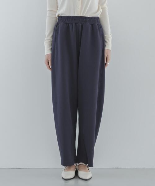 URBAN RESEARCH Sonny Label（アーバンリサーチサニーレーベル）の「メルティスウェットバレルパンツ（その他パンツ・レディース・グレー/ネイビー・FREE）」の21枚目の写真