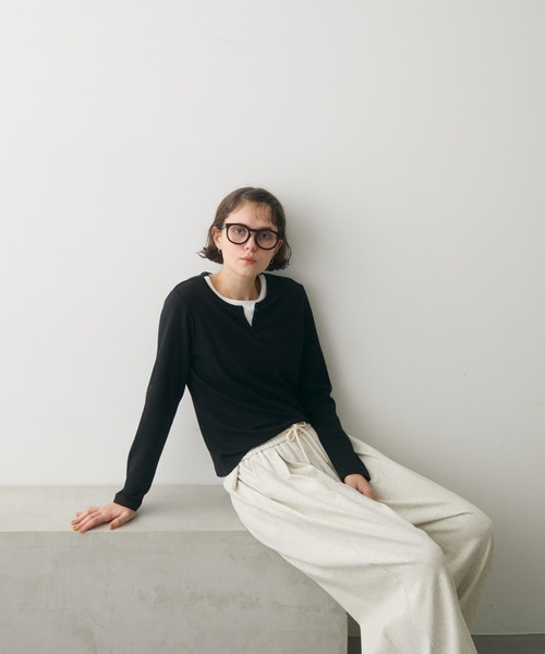 full/fill.（フルフィル）の「layered henly neck T / レイヤードヘンリーネックT（Tシャツ/カットソー・レディース・ネイビー/ブラック・FREE）」の14枚目の写真