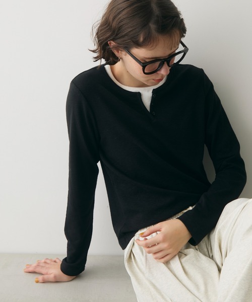 full/fill.（フルフィル）の「layered henly neck T / レイヤードヘンリーネックT（Tシャツ/カットソー・レディース・ネイビー/ブラック・FREE）」の15枚目の写真