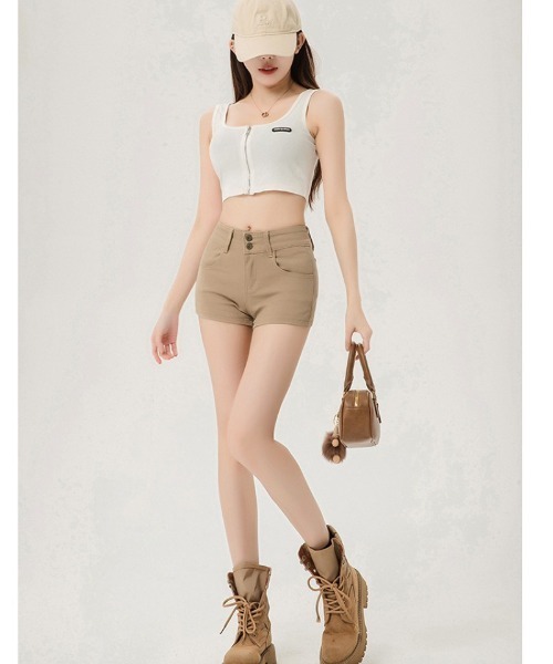 Ritzy(リッツィー)の「ハイウエストフィットショートパンツ(デニムパンツ・レディース・カーキ・M/L/S)」の15枚目の写真