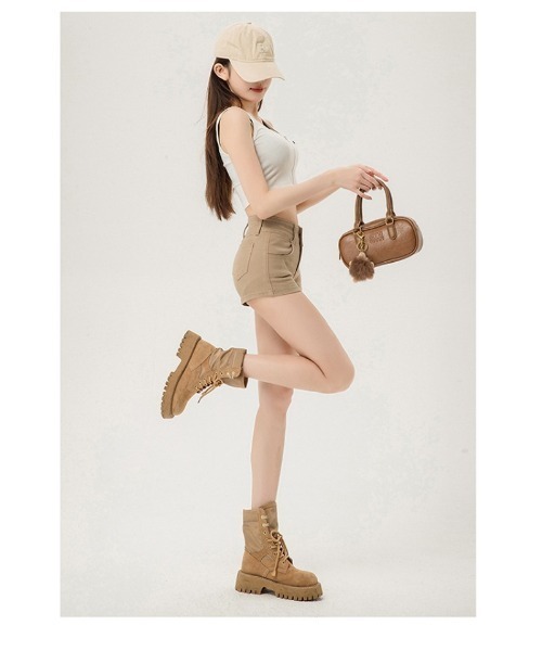 Ritzy(リッツィー)の「ハイウエストフィットショートパンツ(デニムパンツ・レディース・カーキ・M/L/S)」の12枚目の写真