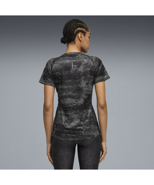 PUMA(プーマ)の「PUMA プーマ ウィメンズ ランニング ヴェロシティ AOP 半袖 Tシャツ(Tシャツ/カットソー・レディース・ブラウン系その他/ブラック・MEDIUM/LARGE/X-LARGE/SMALL)」の3枚目の写真