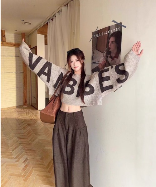Lips(リップス)の「ロゴジャカードニットプルオーバー ショート丈(ニット/セーター・レディース・ベージュ/マスタード/ブラウン/グレー・FREE)」の14枚目の写真