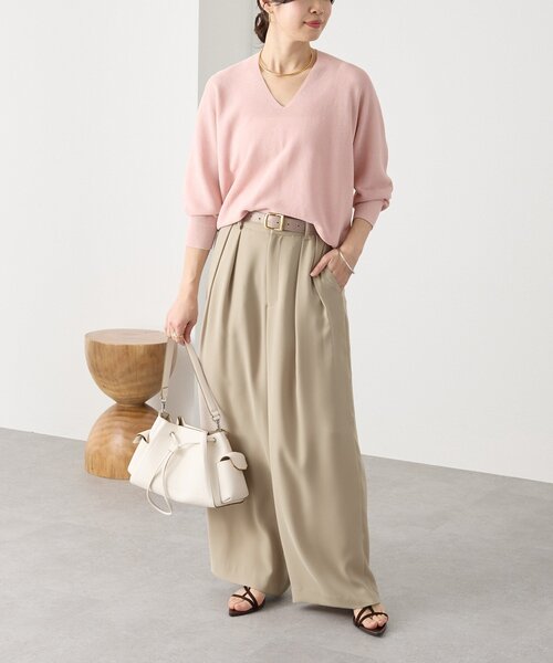 RIVE DROITE（リヴドロワ）の「予約【軽くしなやかな着心地】ライトギマバックボリュームニット（ニット/セーター・レディース・モカ/ピンク/グリーン/ブラック/オフホワイト・FREE）」の13枚目の写真