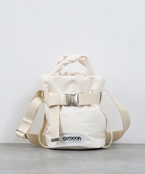 OUTDOOR PRODUCTS(アウトドアプロダクツ)の「【OUTDOOR PRODUCTS】2way Belt Tote(SS) ベルト ミニ トートバッグ(トートバッグ・レディース・アイボリー/ブラック/モカ・フリー)」の1枚目の写真