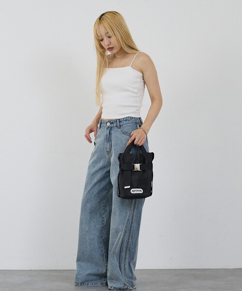 OUTDOOR PRODUCTS(アウトドアプロダクツ)の「【OUTDOOR PRODUCTS】2way Belt Tote(SS) ベルト ミニ トートバッグ(トートバッグ・レディース・アイボリー/ブラック/モカ・フリー)」の10枚目の写真