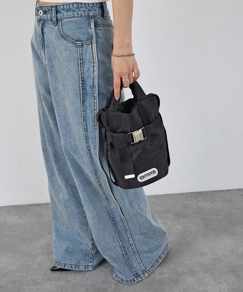 OUTDOOR PRODUCTS(アウトドアプロダクツ)の「【OUTDOOR PRODUCTS】2way Belt Tote(SS) ベルト ミニ トートバッグ(トートバッグ・レディース・アイボリー/ブラック/モカ・フリー)」の12枚目の写真