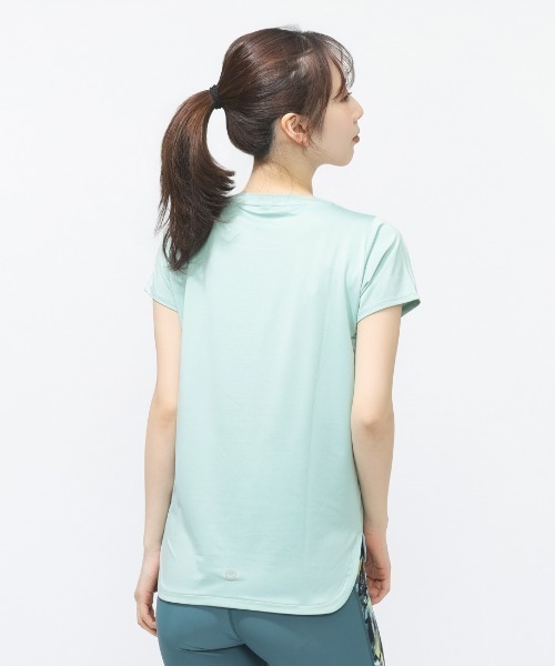 ROXY（ロキシー）の「ロキシー ROXY フィットネス 半袖Tシャツ（Tシャツ/カットソー・レディース・ホワイト/ブラック/ライトグリーン・L/M）」の5枚目の写真