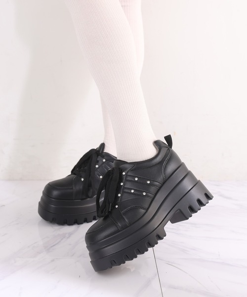 セール】ビジュー付きトリプルソールスニーカー（スニーカー）｜one