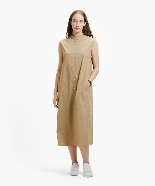 LACOSTE(ラコステ)の「Aラインノースリーブシャツドレス / ミモレ丈シャツワンピース(シャツワンピース・レディース・ライトグレー/ベージュ・40/36/38/34)」の4枚目の写真