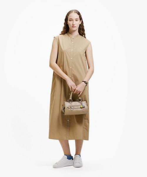 LACOSTE(ラコステ)の「Aラインノースリーブシャツドレス / ミモレ丈シャツワンピース(シャツワンピース・レディース・ライトグレー/ベージュ・40/36/38/34)」の9枚目の写真
