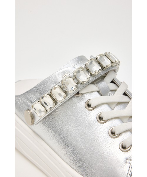 STACCATO（スタッカート）の「2WAYビジューベルトスニーカーサンダル（スニーカー・レディース・ホワイト/ブラック/シルバー・24.5cm/24.0cm/23.5cm/23.0cm/22.5cm）」の13枚目の写真