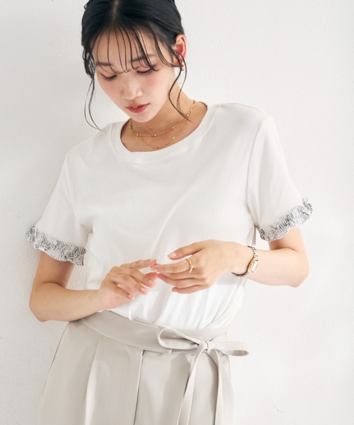 MISCH MASCH(ミッシュマッシュ)の「2026春夏新作 袖フリルデザインTシャツ(Tシャツ/カットソー・レディース・ホワイト/ブルー・フリ-)」の2枚目の写真