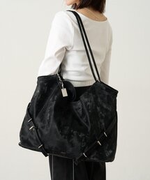 mline（エムライン）の「[mline] loti ビーンズミラー ベルトトート（ショルダーバッグ）」