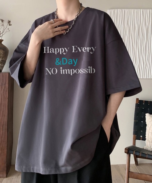 link lot(リンクロット)の「カラーレタリングロゴT(Tシャツ/カットソー・メンズ・ダークグレー/レッド/ホワイト/ブラック・L/M)」の3枚目の写真