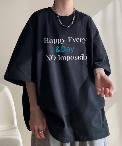 link lot(リンクロット)の「カラーレタリングロゴT(Tシャツ/カットソー・メンズ・ダークグレー/レッド/ホワイト/ブラック・L/M)」の2枚目の写真