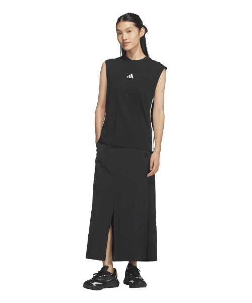 adidas（アディダス）の「アディダス adidas アイコニック スリーストライプス ルーズフィット スカート（スカート・レディース・オフホワイト/ブラック・S/M/L）」の4枚目の写真