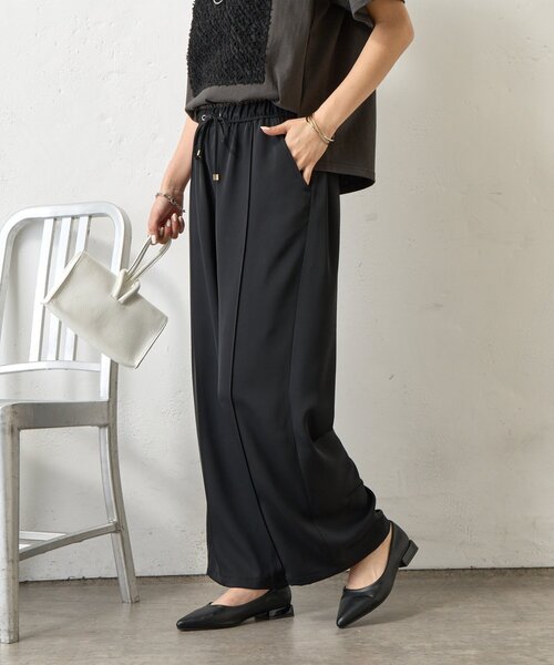 Jena espace merveilleux（ジェナ　エスパスメルヴェイユ）の「レイヤード風トロミパンツ（その他パンツ・レディース・アイボリー/ブラック・FREE）」の17枚目の写真