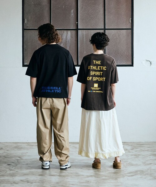 FREAK'S STORE(フリークスストア)の「限定展開 RUSSELL ATHLETIC×FREAK'S STORE ラッセル アスレチック 別注 ビッグシルエット バックプリント Tシャツ マルチプリント(Tシャツ/カットソー・メンズ・ピンク/ブラウン/ネイビー/ホワイト/ブラック・LARGE/MEDIUM/SMALL)」の13枚目の写真