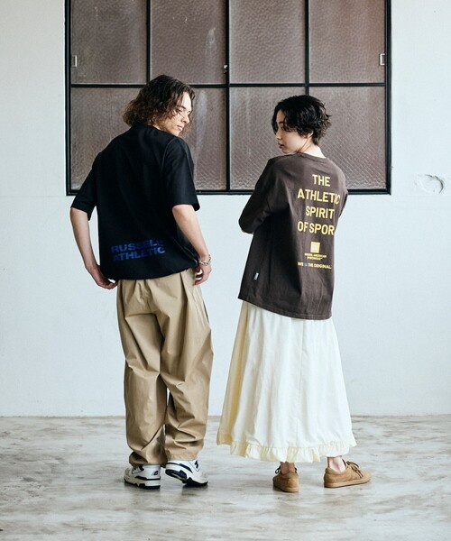 FREAK'S STORE(フリークスストア)の「限定展開 RUSSELL ATHLETIC×FREAK'S STORE ラッセル アスレチック 別注 ビッグシルエット バックプリント Tシャツ マルチプリント(Tシャツ/カットソー・メンズ・ピンク/ブラウン/ネイビー/ホワイト/ブラック・LARGE/MEDIUM/SMALL)」の14枚目の写真