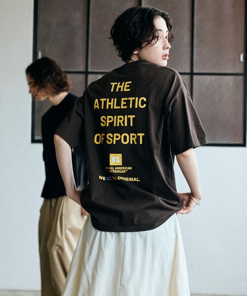 FREAK'S STORE(フリークスストア)の「限定展開 RUSSELL ATHLETIC×FREAK'S STORE ラッセル アスレチック 別注 ビッグシルエット バックプリント Tシャツ マルチプリント(Tシャツ/カットソー・メンズ・ピンク/ブラウン/ネイビー/ホワイト/ブラック・LARGE/MEDIUM/SMALL)」の16枚目の写真