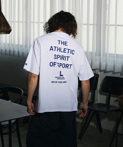 FREAK'S STORE(フリークスストア)の「限定展開 RUSSELL ATHLETIC×FREAK'S STORE ラッセル アスレチック 別注 ビッグシルエット バックプリント Tシャツ マルチプリント(Tシャツ/カットソー・メンズ・ピンク/ブラウン/ネイビー/ホワイト/ブラック・LARGE/MEDIUM/SMALL)」の22枚目の写真