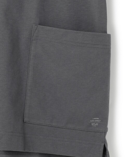 J.PRESS YORK STREET(ジェイプレスヨークストリート)の「【UNISEX】サイドポケット クルーネックTシャツ(Tシャツ/カットソー・メンズ・ベージュ系/ホワイト系/グレー系/ライトグリーン系/ネイビー系・SMALL/MEDIUM/LARGE)」の10枚目の写真