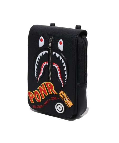 A BATHING APE（アベイシングエイプ）の「2ND SHARK MINI BAG（ショルダーバッグ・メンズ・ブラック・FREE）」の3枚目の写真
