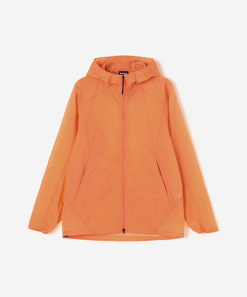 GOLDWIN(ゴールドウィン)の「Goldwin |〈別注〉シアーナイロン パッカブルウィンドジャケット MEN(ナイロンジャケット・メンズ・グリーン系その他/ブラック/オレンジ系その他・2/3)」の4枚目の写真