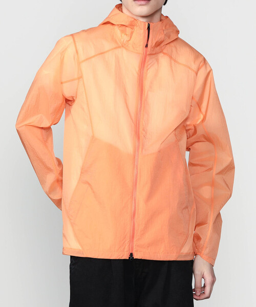 GOLDWIN(ゴールドウィン)の「Goldwin |〈別注〉シアーナイロン パッカブルウィンドジャケット MEN(ナイロンジャケット・メンズ・グリーン系その他/ブラック/オレンジ系その他・2/3)」の13枚目の写真