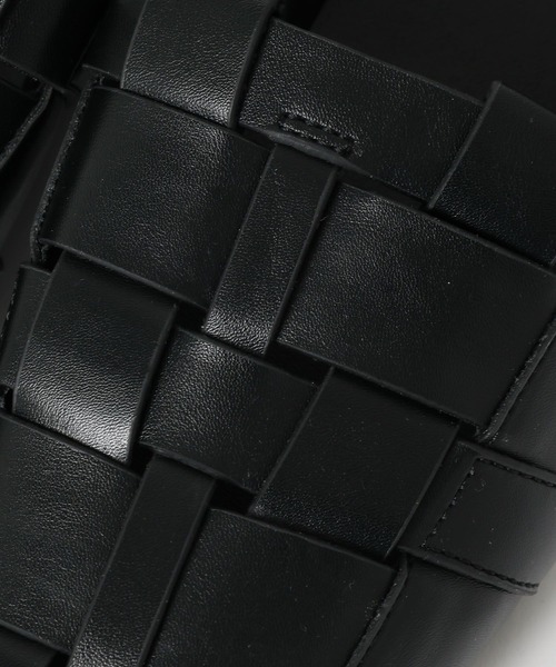 LEPSIM（レプシィム）の「グルカ2WAYパンプス　661588（パンプス・レディース・アイボリー/ブラック・LARGE/MEDIUM）」の10枚目の写真