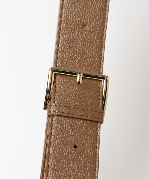 LOWRYS FARM（ローリーズファーム）の「タックスクエアショルダーＢＡＧ 656238（ショルダーバッグ・レディース・ブラック/アイボリー/ブラウン・FREE）」の12枚目の写真