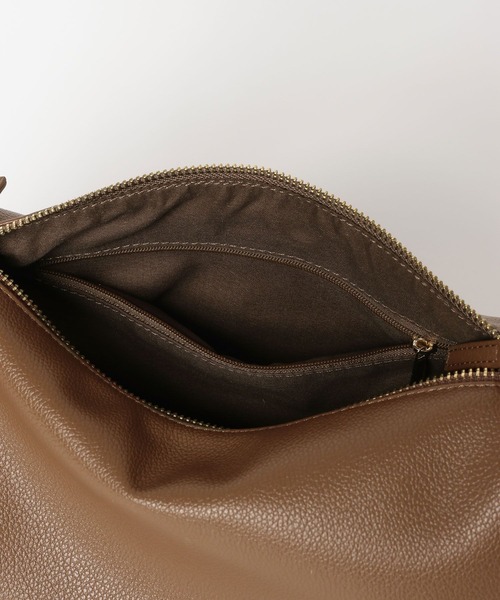 LOWRYS FARM（ローリーズファーム）の「タックスクエアショルダーＢＡＧ 656238（ショルダーバッグ・レディース・ブラック/アイボリー/ブラウン・FREE）」の18枚目の写真