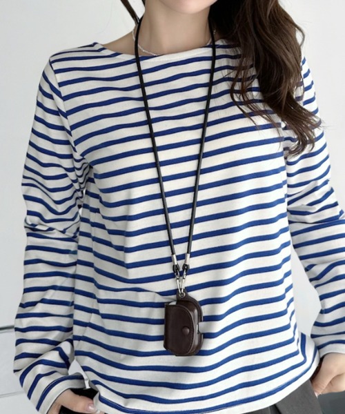 umune(ウムネ)の「ボーダーロンT 長袖 ボートネック カットソー Tシャツ トップス 定番 フレンチカジュアル コットンライク ゆったり スタンダード 秋冬(Tシャツ/カットソー・レディース・ホワイト×ブラック/ホワイト×ブルー/ホワイト×ネイビー・FREE)」の2枚目の写真
