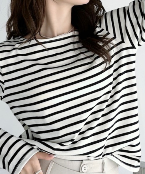 umune(ウムネ)の「ボーダーロンT 長袖 ボートネック カットソー Tシャツ トップス 定番 フレンチカジュアル コットンライク ゆったり スタンダード 秋冬(Tシャツ/カットソー・レディース・ホワイト×ブラック/ホワイト×ブルー/ホワイト×ネイビー・FREE)」の6枚目の写真