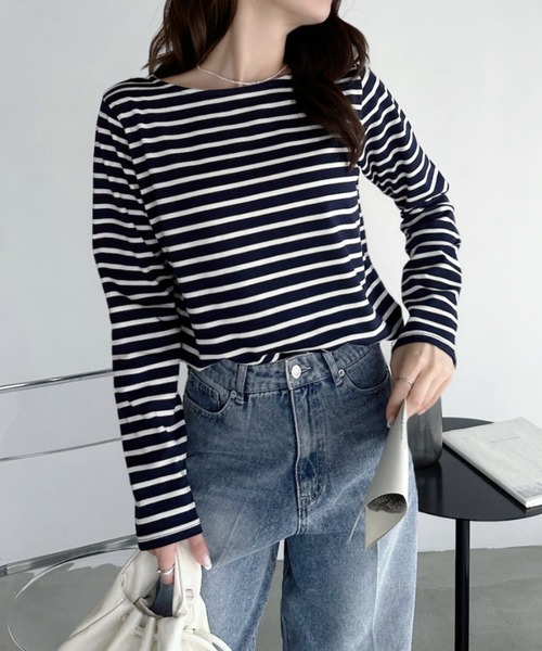 umune(ウムネ)の「ボーダーロンT 長袖 ボートネック カットソー Tシャツ トップス 定番 フレンチカジュアル コットンライク ゆったり スタンダード 秋冬(Tシャツ/カットソー・レディース・ホワイト×ブラック/ホワイト×ブルー/ホワイト×ネイビー・FREE)」の18枚目の写真