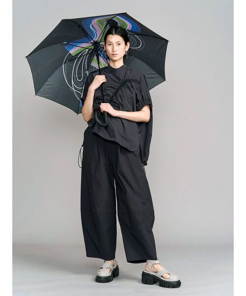 UN3D.（アンスリード）の「STRATUM PRINT UMBRELLA / ストレイタムプリントアンブレラ（長傘・レディース・ホワイト/ブラック・FREE）」の4枚目の写真