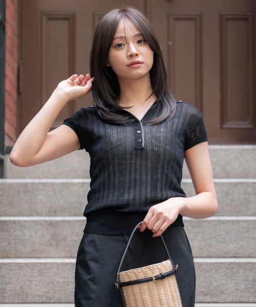 SENEE(セニー)の「double collar sheer polo knit(ダブルカラーシアーポロニット)(ニット/セーター・レディース・ブラック/アイボリー・FREE)」の15枚目の写真