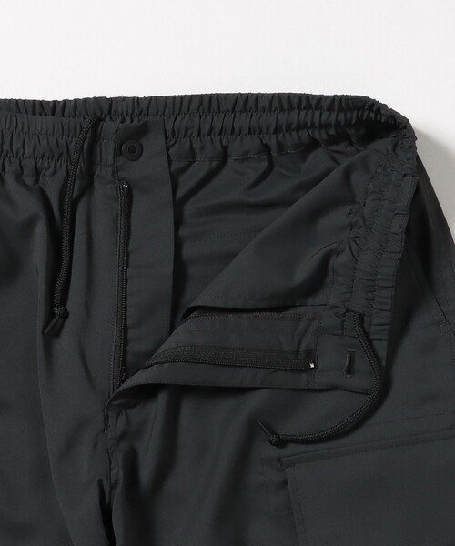 BEAMS HEART(ビームスハート)の「ストレッチ ツイル カーゴ ショーツ(UVカット・接触冷感・撥水・遮熱)(その他パンツ・メンズ・ブラック/オリーブ・LARGE/SMALL/MEDIUM)」の9枚目の写真