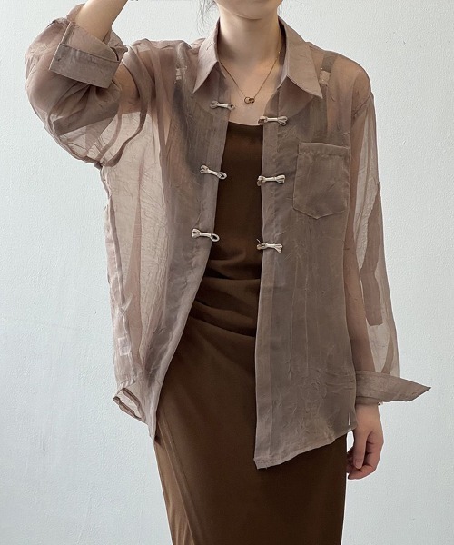 mielu（ミエル）の「チャイナボタンシアーシャツ（シャツ/ブラウス・レディース・ブラック/ブラウン/グレー/ホワイト・MEDIUM/LARGE/FREE）」の12枚目の写真